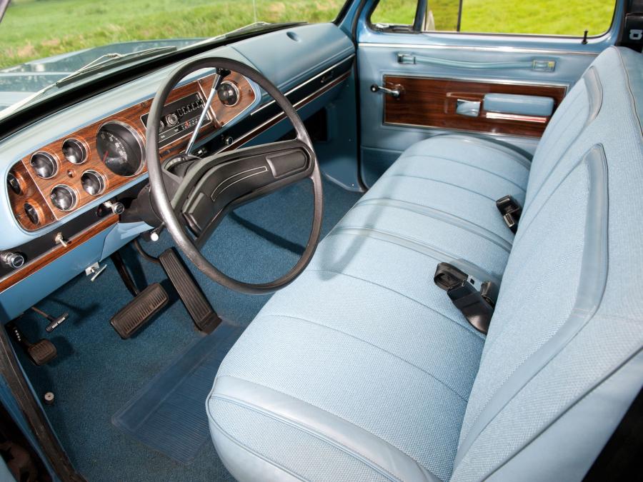  Dodge D150 Adventurer SE 1977 года  (фото 15 из 16)